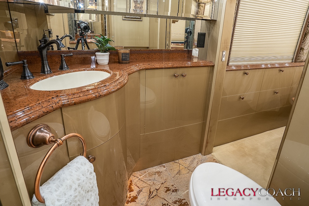 2003 Prevost Liberty XLII For Sale