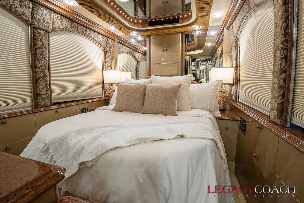 2003 Prevost Liberty XLII For Sale