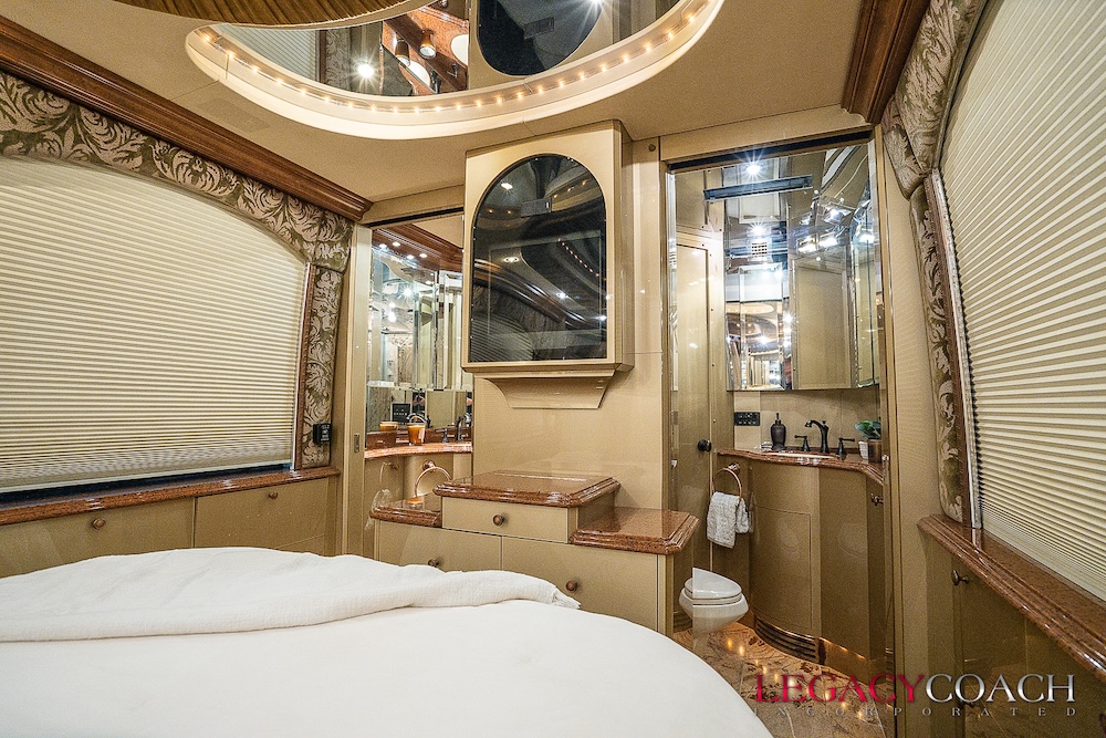 2003 Prevost Liberty XLII For Sale