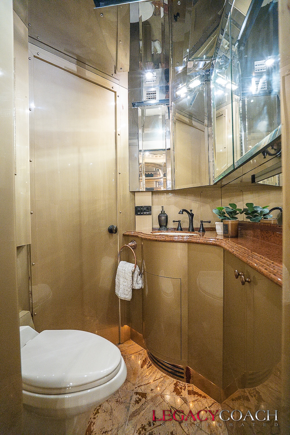 2003 Prevost Liberty XLII For Sale