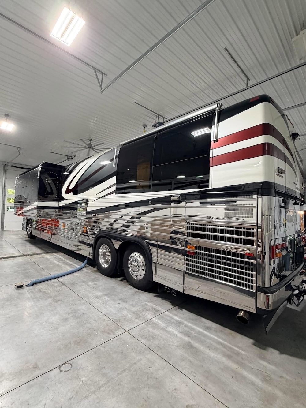 2003 Prevost Liberty XLII For Sale