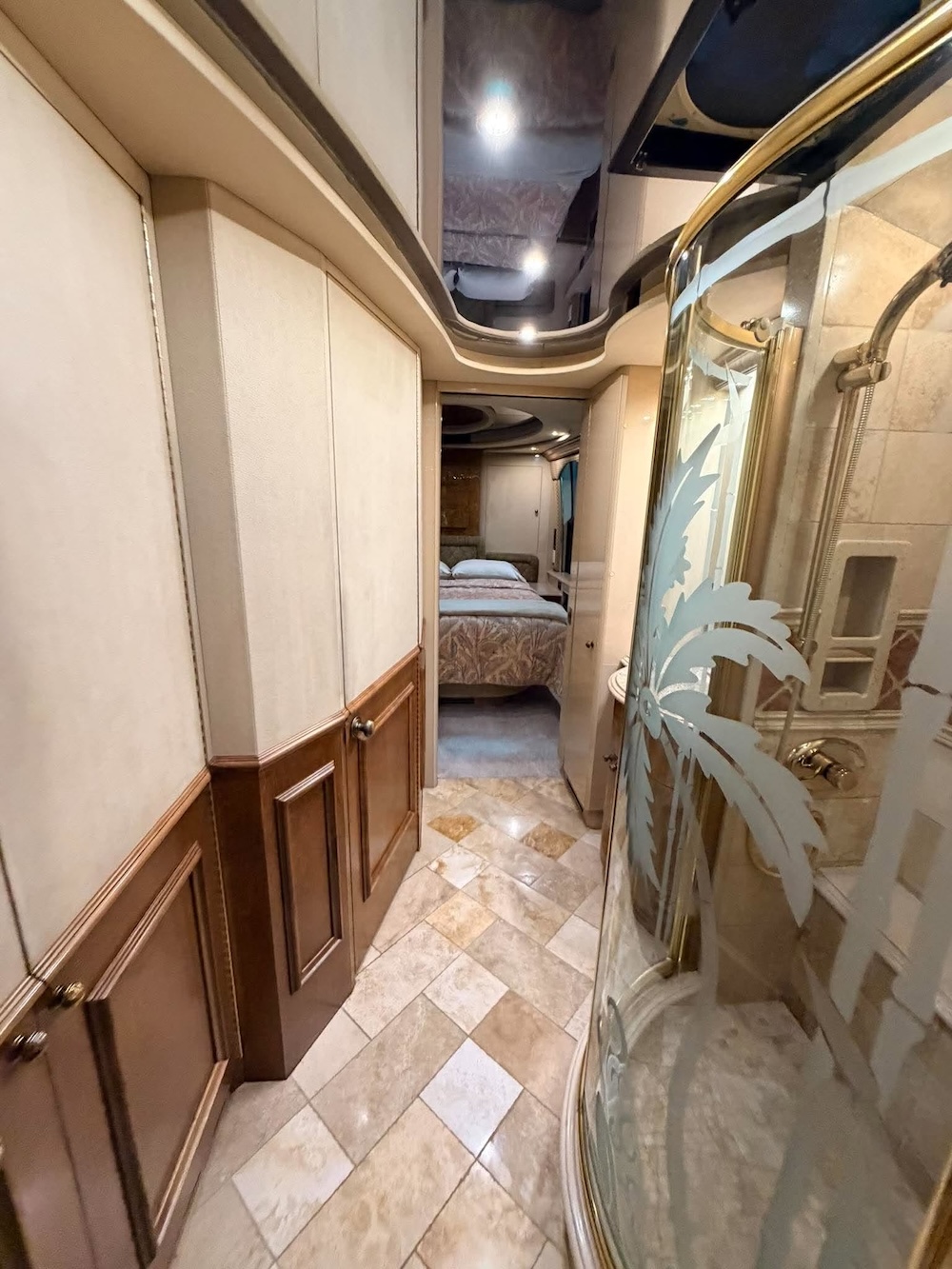 2003 Prevost Liberty XLII For Sale