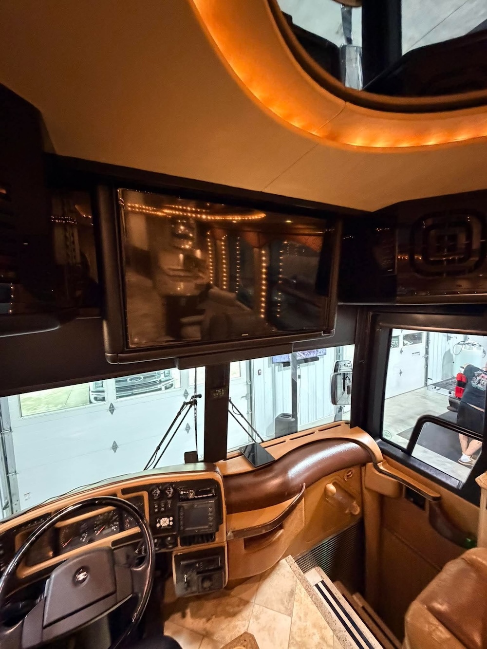 2003 Prevost Liberty XLII For Sale