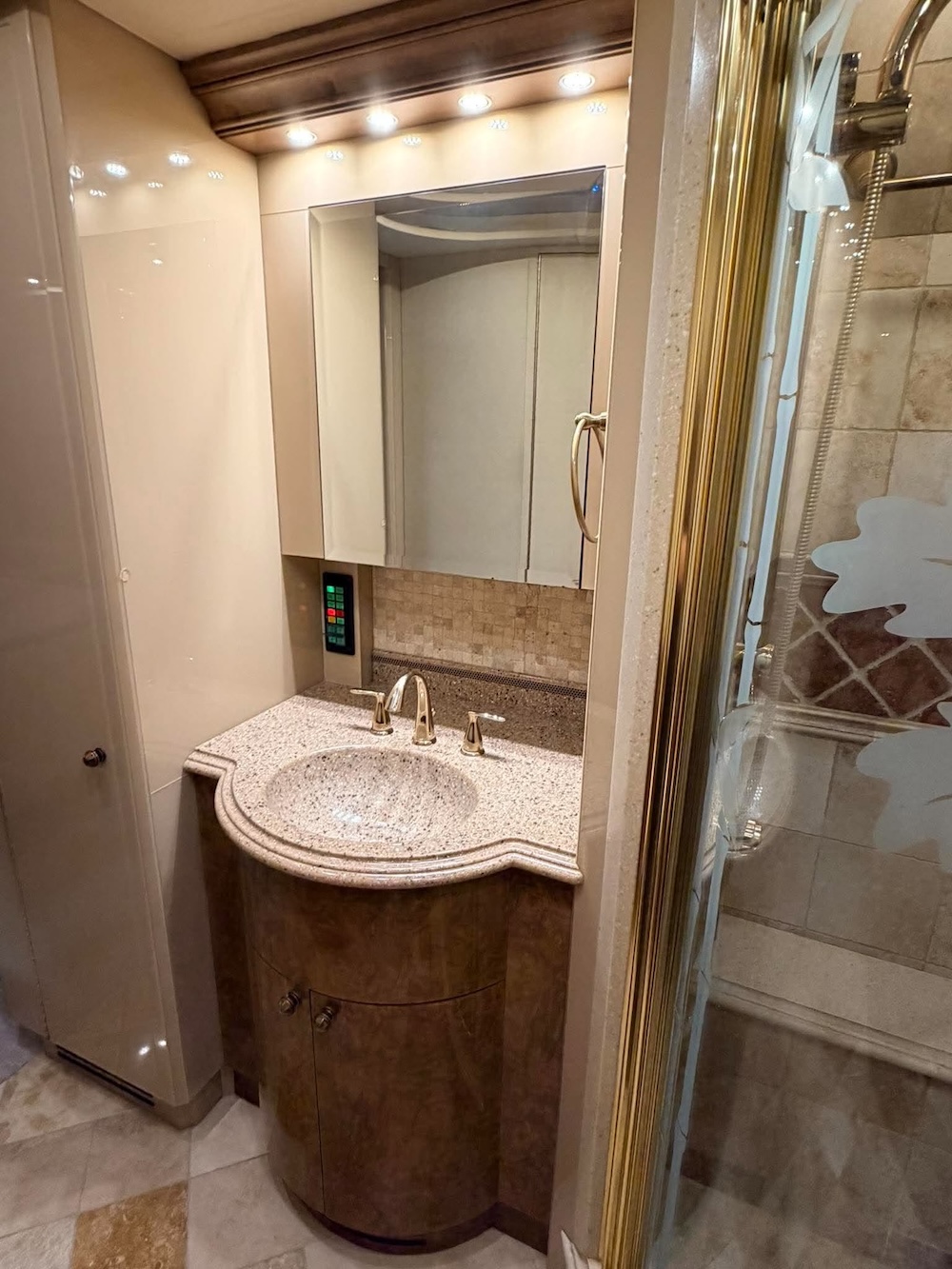 2003 Prevost Liberty XLII For Sale