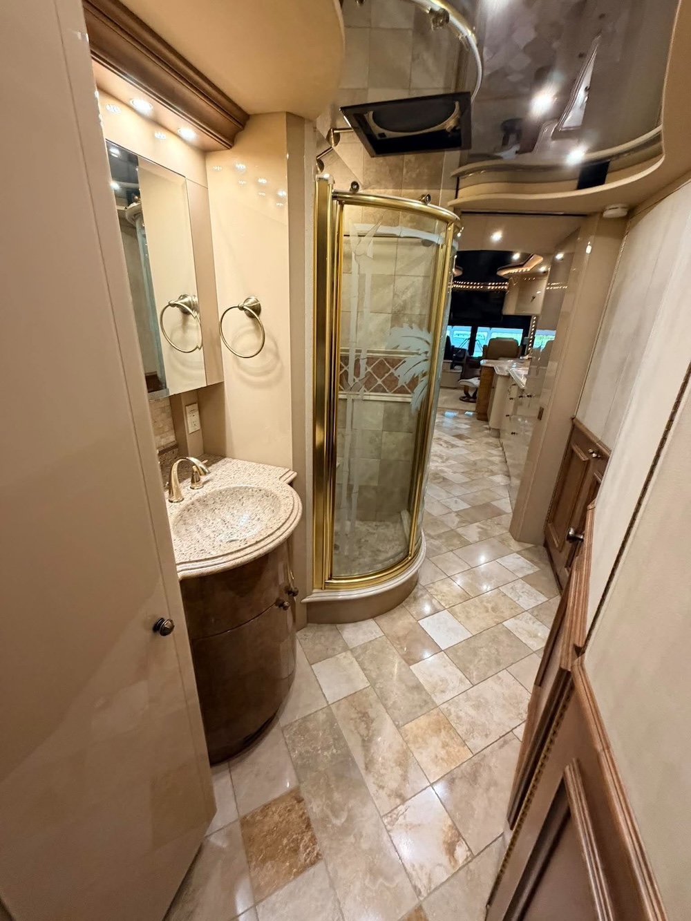 2003 Prevost Liberty XLII For Sale