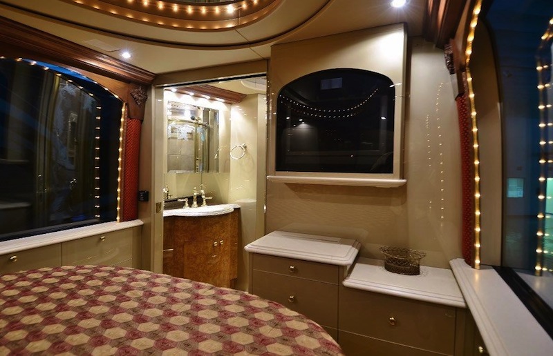 2003 Prevost Liberty XLII For Sale