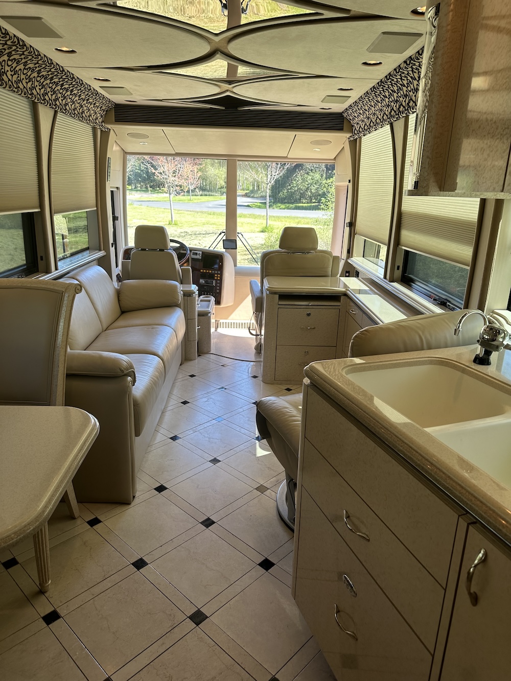 2003 Prevost Marathon XLII For Sale