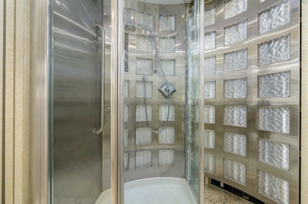 2003 Prevost Marathon XLII For Sale