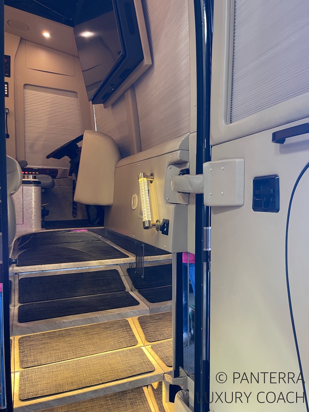 2003 Prevost  Marathon XLII For Sale