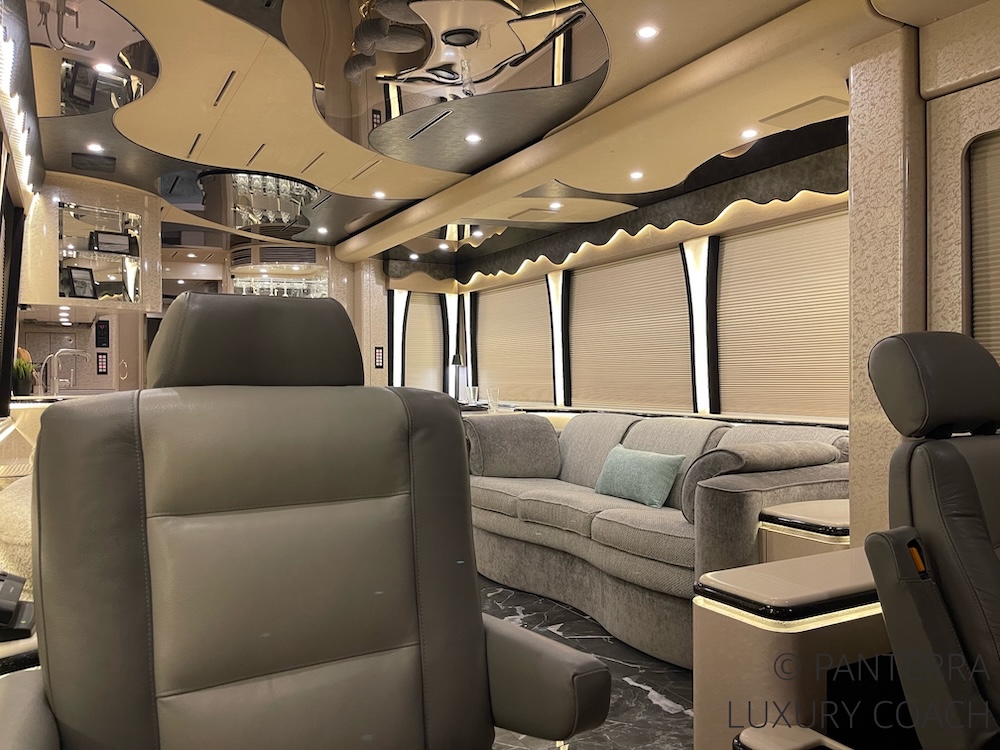 2003 Prevost  Marathon XLII For Sale