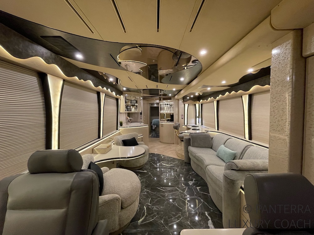 2003 Prevost  Marathon XLII For Sale