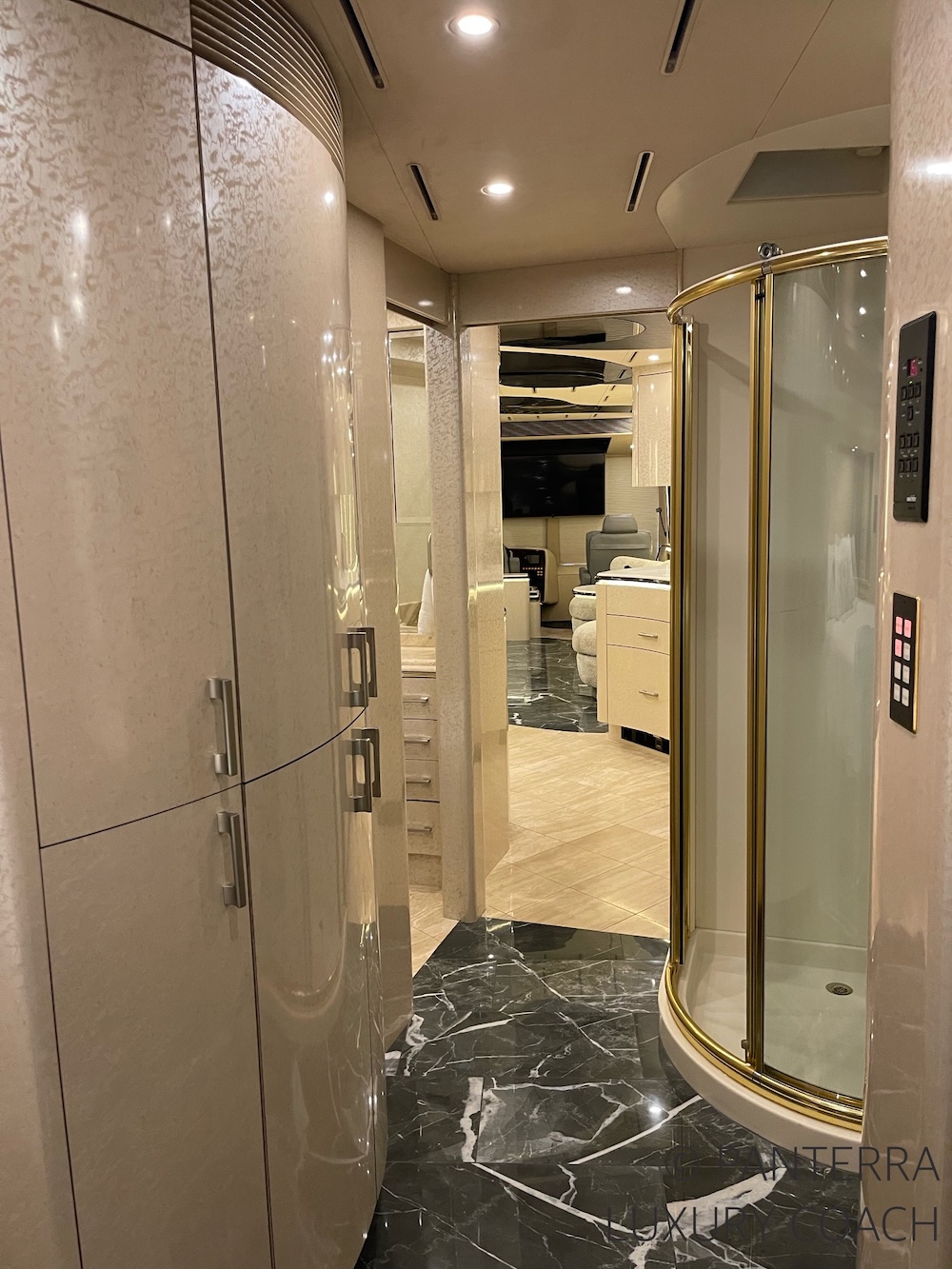 2003 Prevost  Marathon XLII For Sale