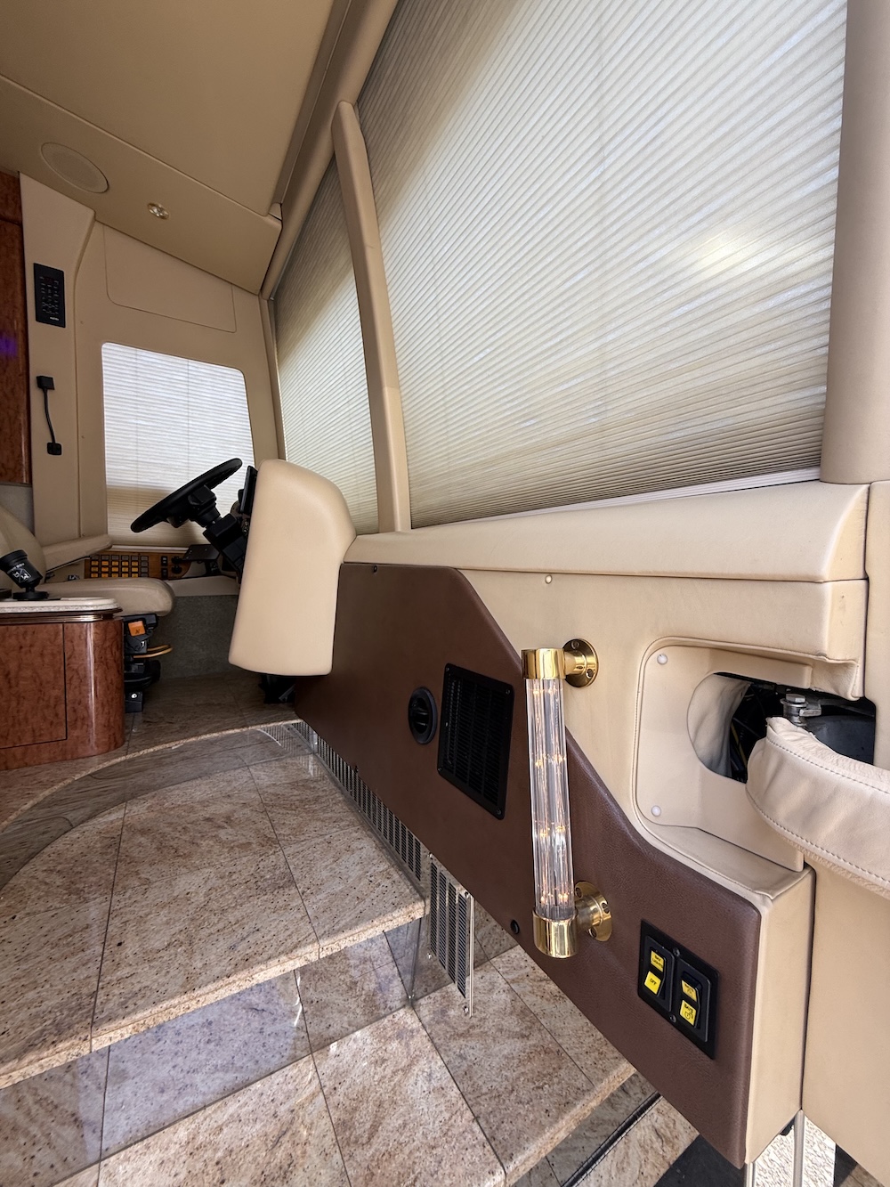 2003 Prevost Marathon XLII For Sale