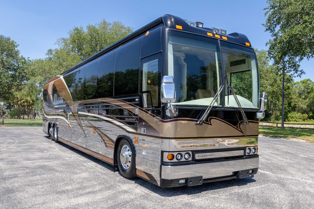 2003 Prevost Millennium XLII For Sale