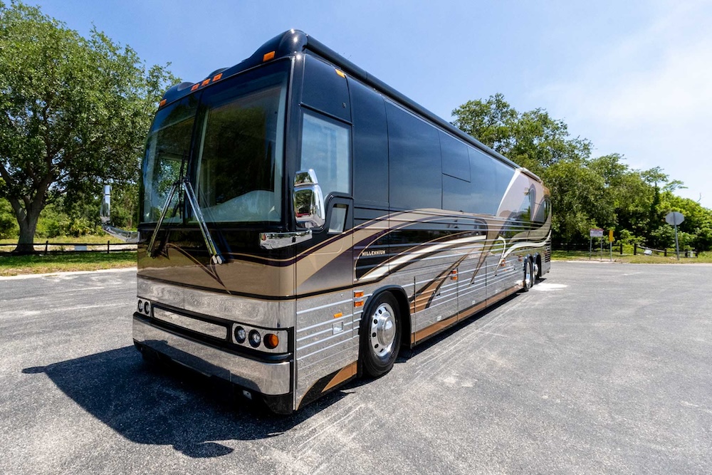 2003 Prevost Millennium XLII For Sale