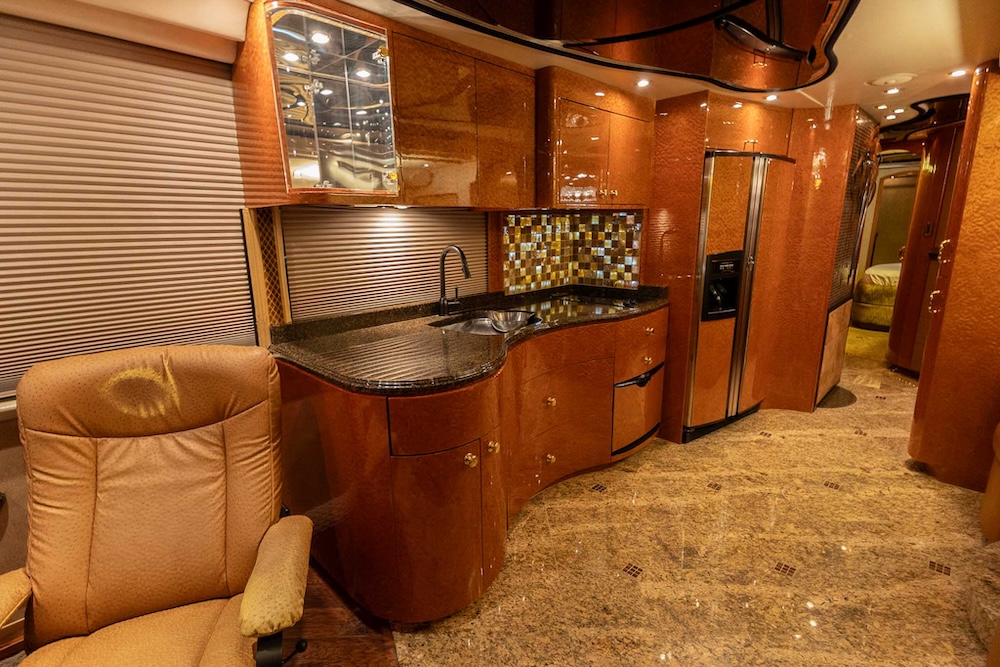 2003 Prevost Millennium XLII For Sale