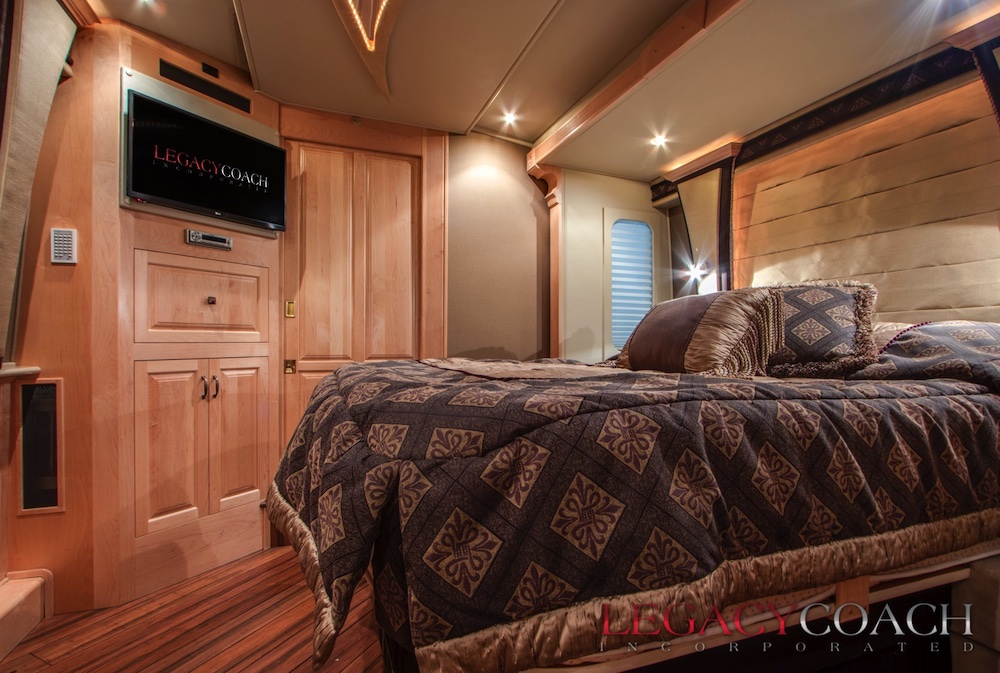 2003 Prevost Royale XLII For Sale