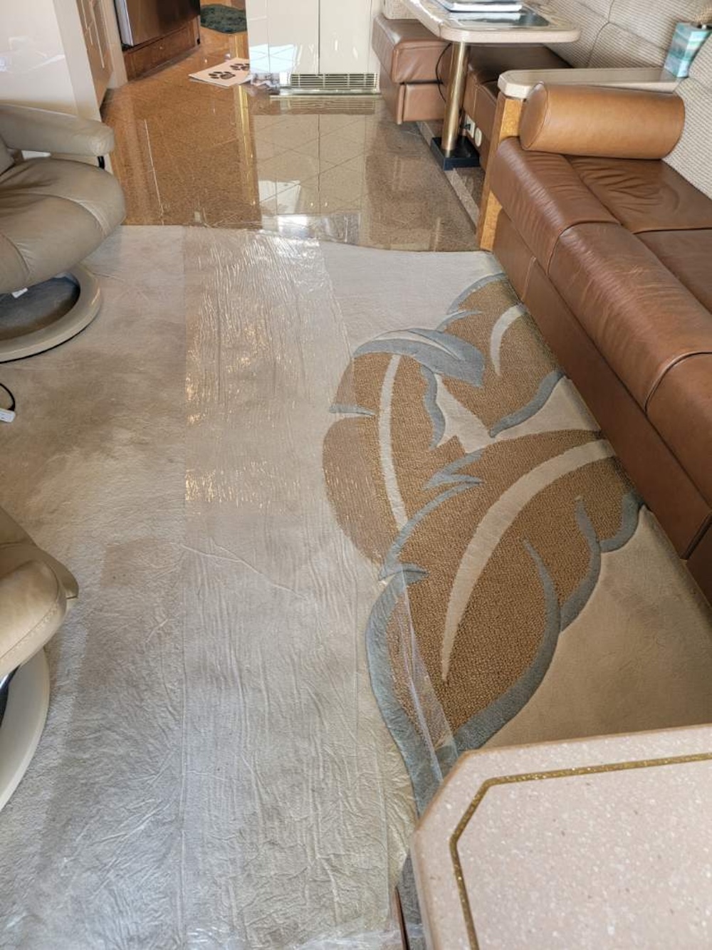 2004 Prevost Featherlite H For Sale