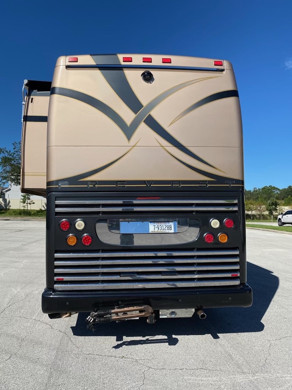 2004 Prevost Featherlite H3-45 For Sale