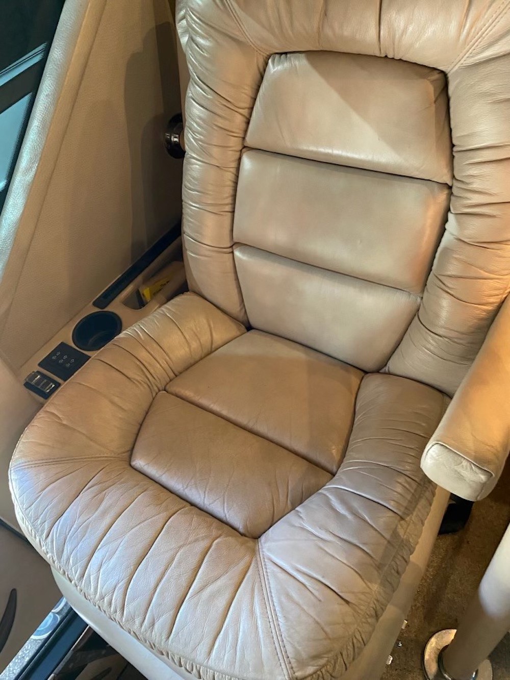 2004 Prevost Featherlite H3-45 For Sale