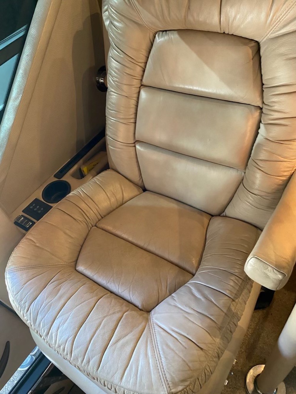 2004 Prevost Featherlite H3-45 For Sale