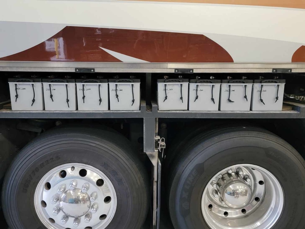 2004 Prevost Featherlite H3-45 For Sale