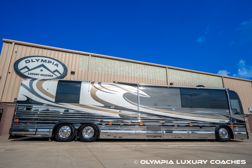 2004 Prevost Liberty XLII For Sale