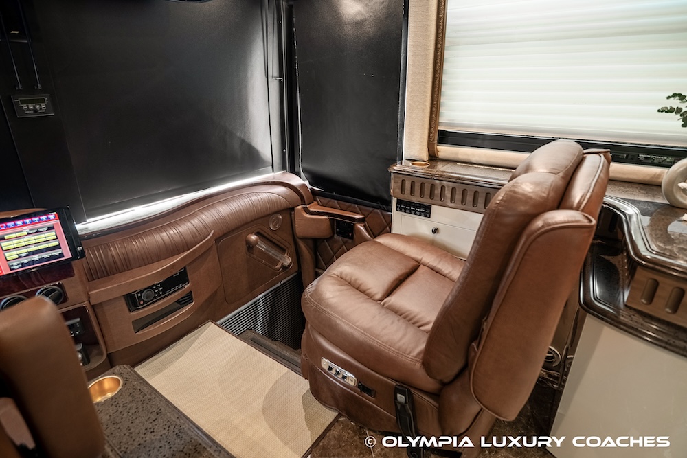 2004 Prevost Liberty XLII For Sale