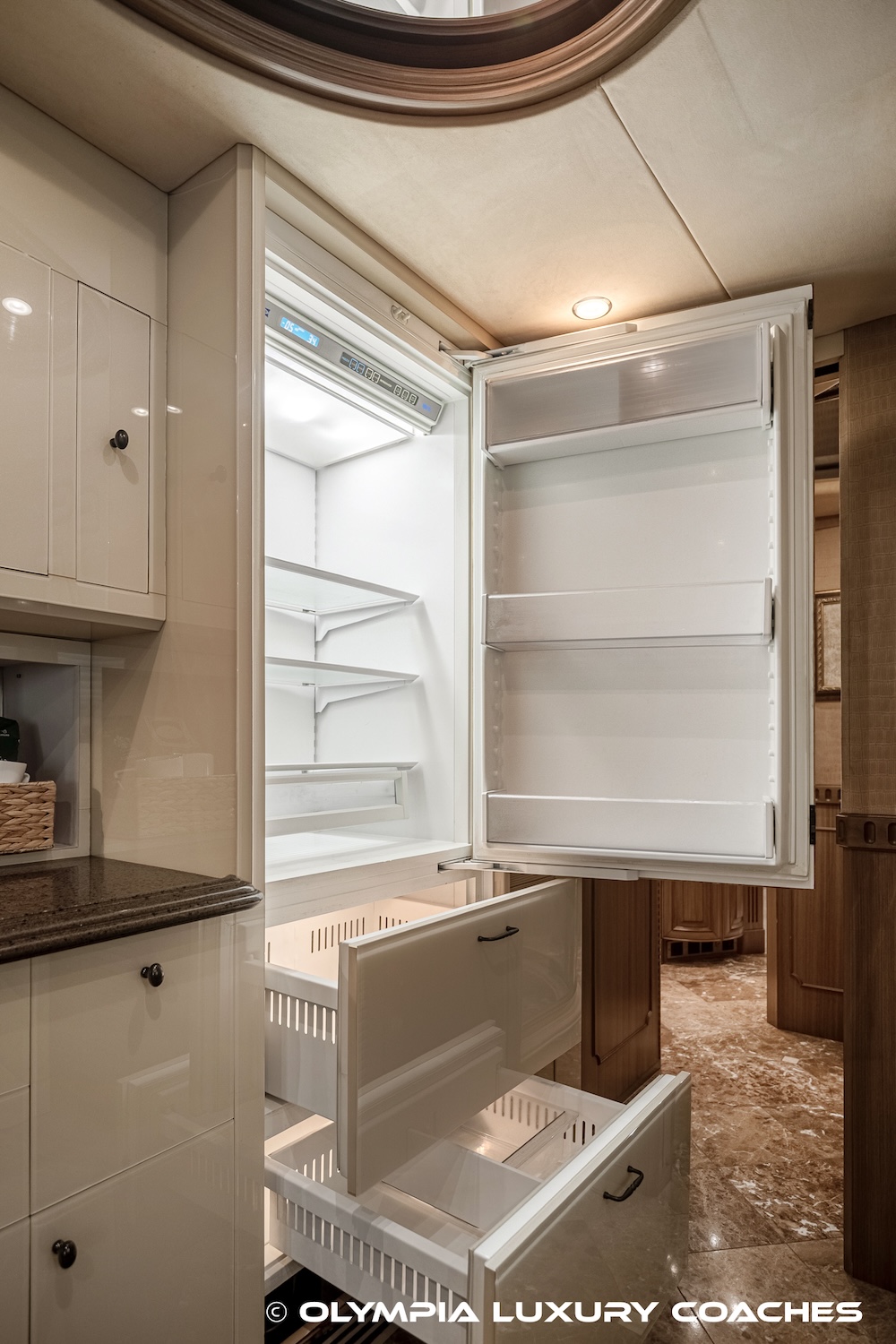 2004 Prevost Liberty XLII For Sale