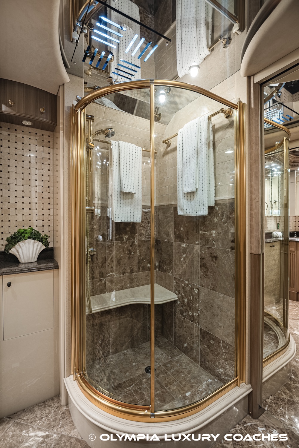 2004 Prevost Liberty XLII For Sale