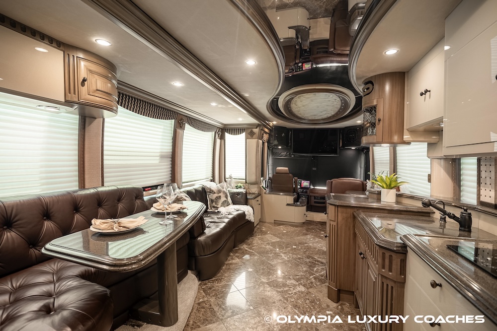 2004 Prevost Liberty XLII For Sale