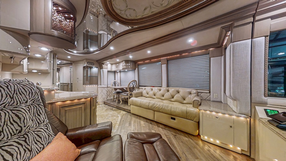 2004 Prevost Liberty XLII For Sale