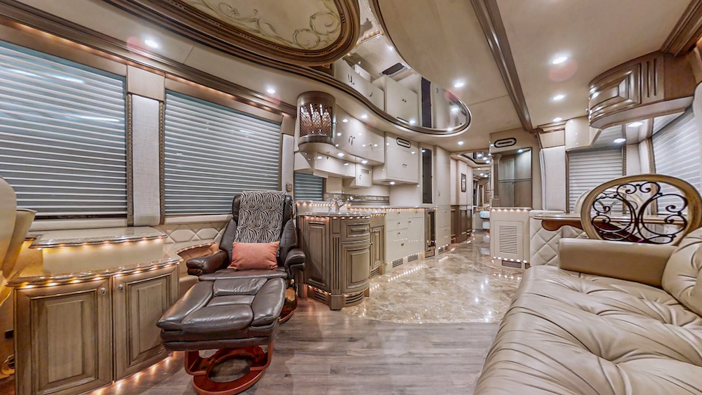2004 Prevost Liberty XLII For Sale