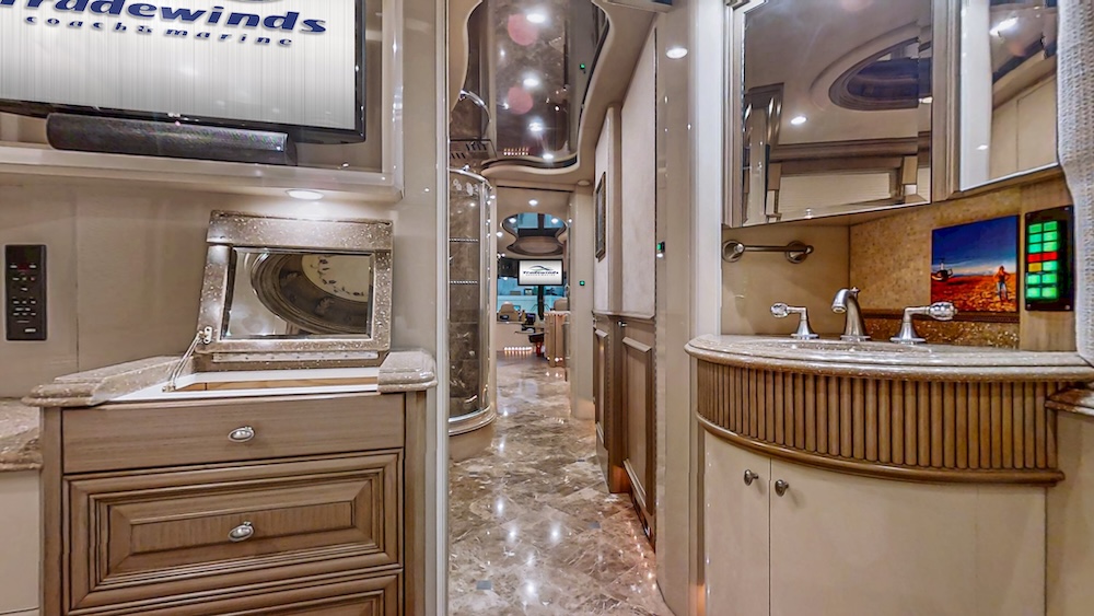 2004 Prevost Liberty XLII For Sale