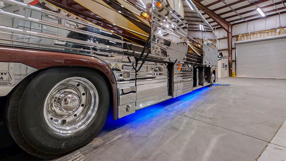 2004 Prevost Liberty XLII For Sale