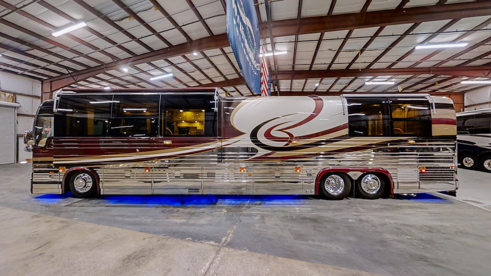 2004 Prevost Liberty XLII For Sale