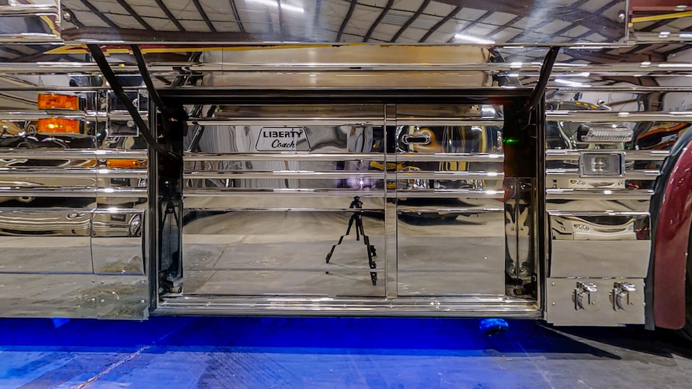 2004 Prevost Liberty XLII For Sale