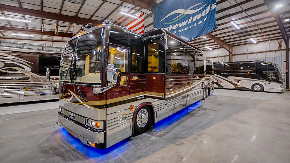 2004 Prevost Liberty XLII For Sale