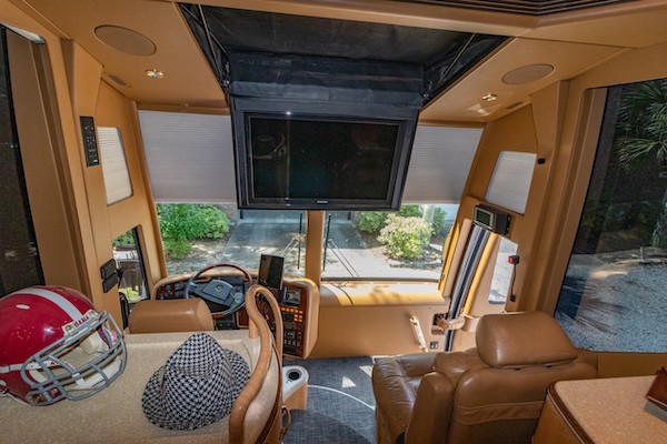 2004 Prevost Marathon H3-45 For Sale