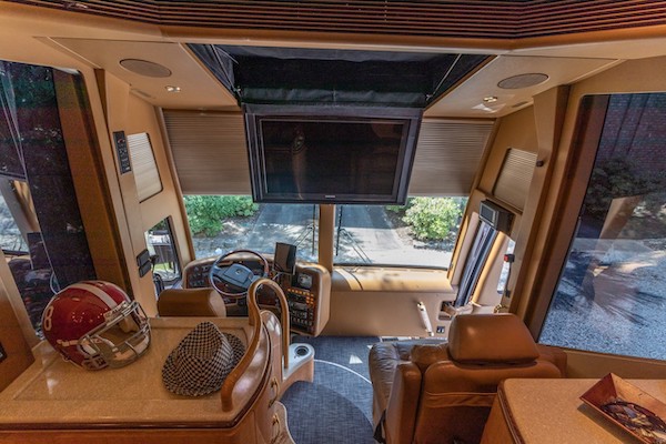 2004 Prevost Marathon H3-45 For Sale