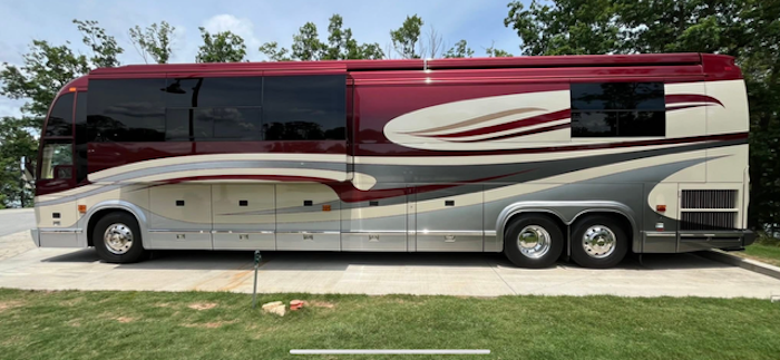 2004 Prevost Marathon H3-45 For Sale