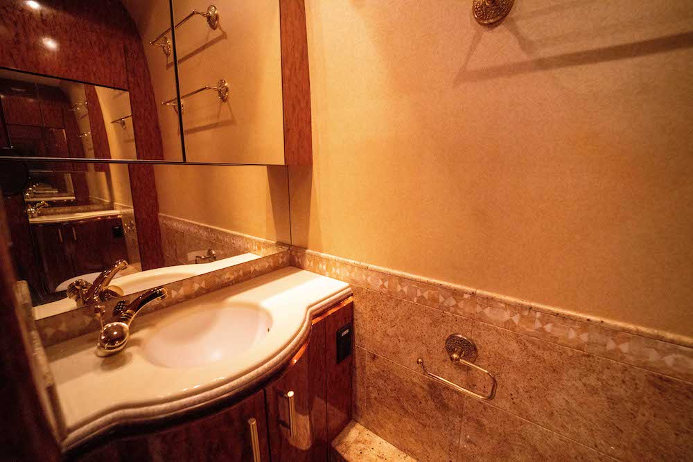 2004 Prevost Marathon XLII For Sale