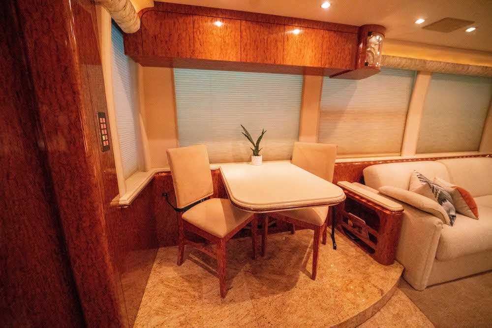 2004 Prevost Marathon XLII For Sale