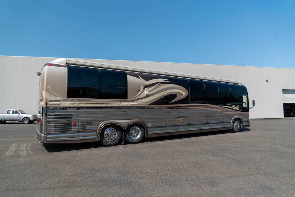 2004 Prevost Marathon XLII For Sale