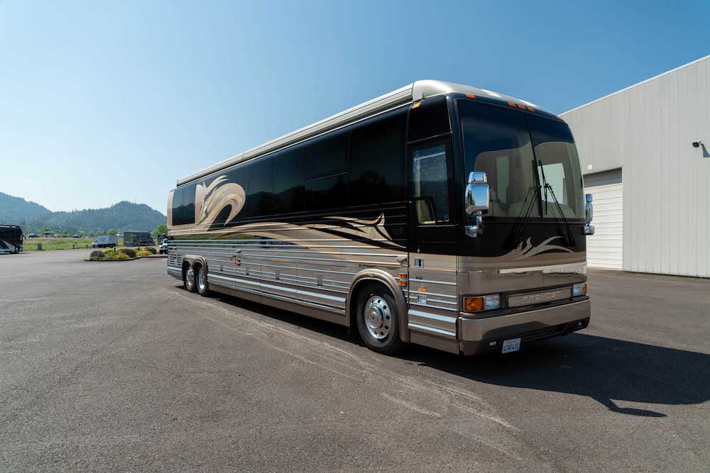 2004 Prevost Marathon XLII For Sale