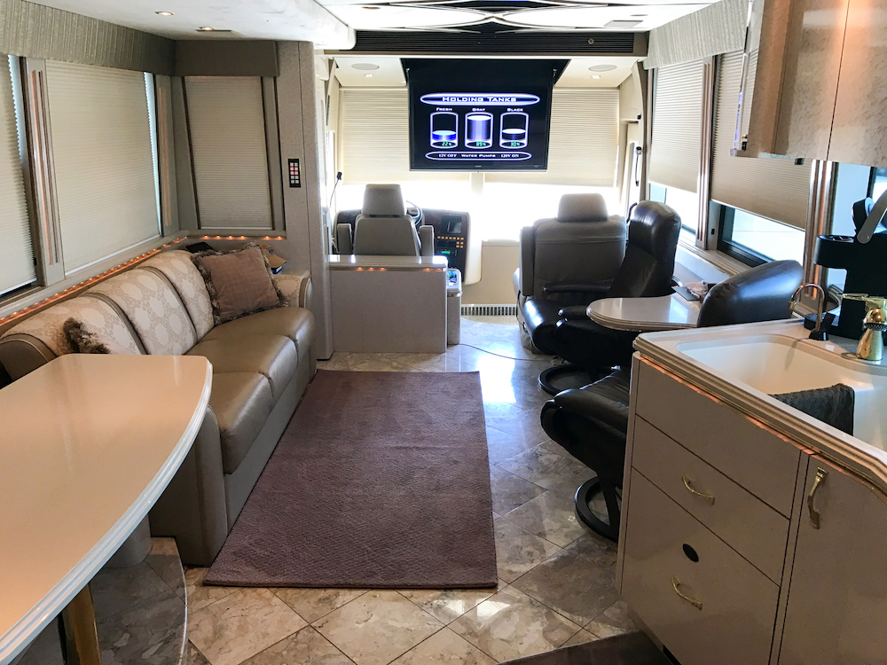 2004 Prevost Marathon XLII For Sale