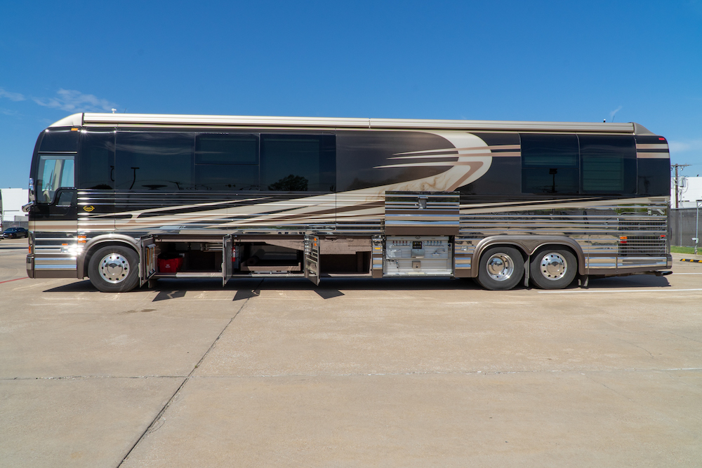 2004 Prevost Marathon XLII For Sale