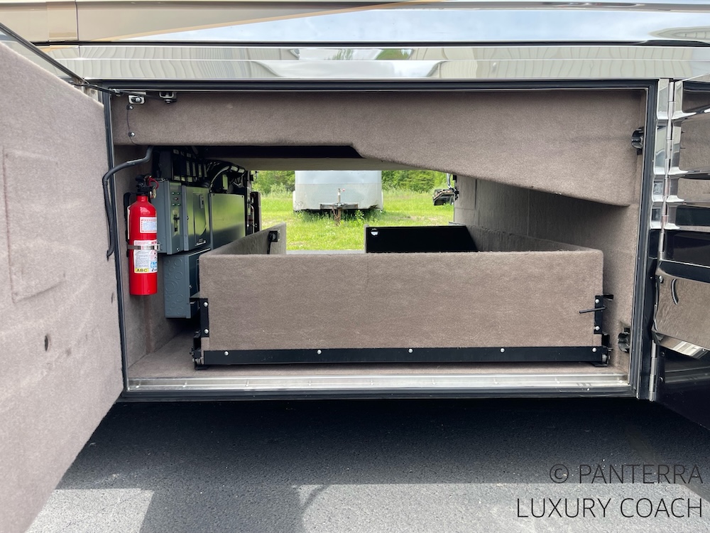 2004 Prevost Marathon XLII For Sale