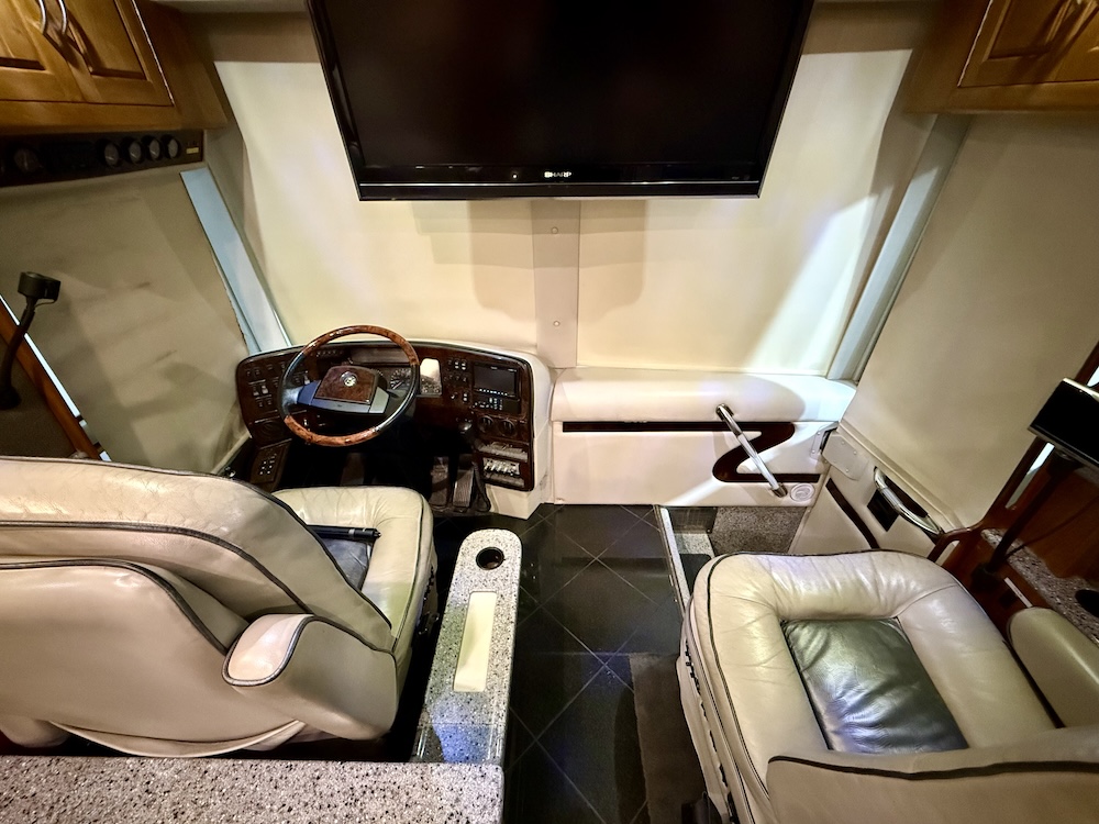 2004 Prevost Royale XLII For Sale