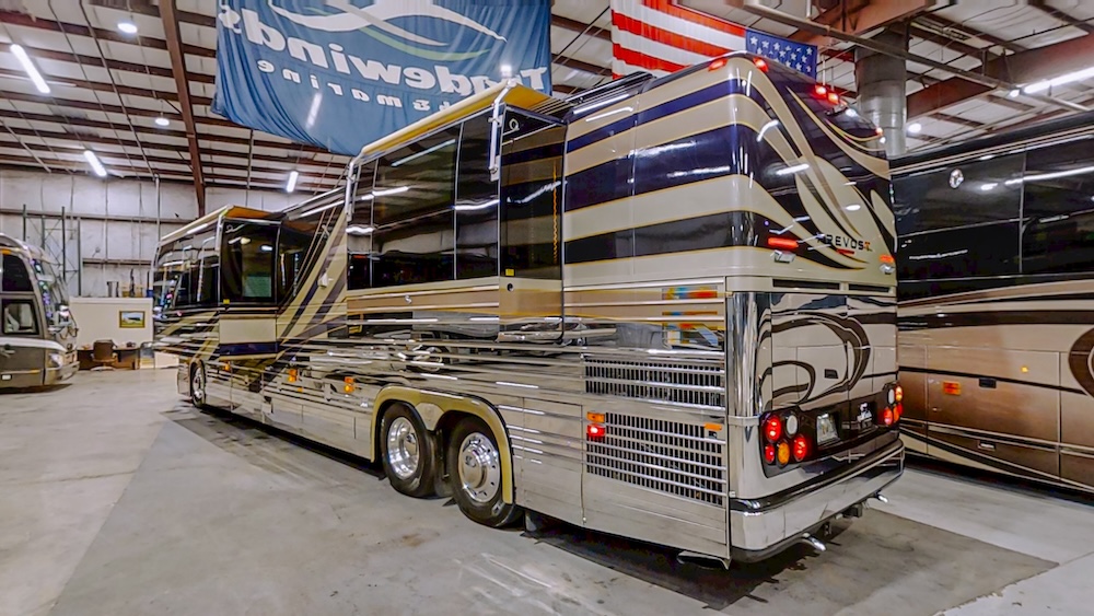 2004 Prevost Royale XLII For Sale